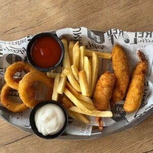 Serving & Display Platters